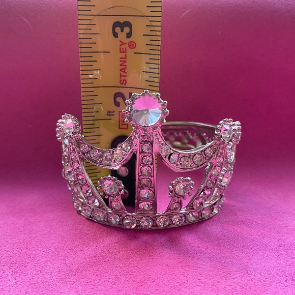 Set of Crown Cuff Bracelets - Picture 8 of 9